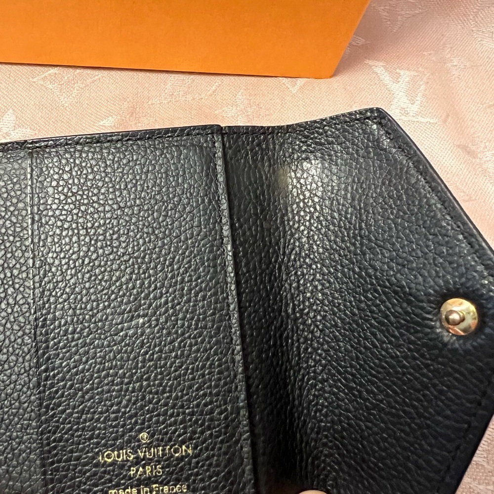 Louis Vuitton Compact Zoe Wallet in Black Monogram Empreinte Leather - Picture 6 of 9